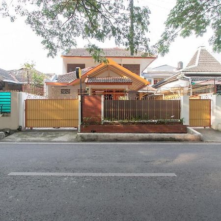 Spot On 3218 Bee Palm Family Syariah Hotel Malang Ngoại thất bức ảnh